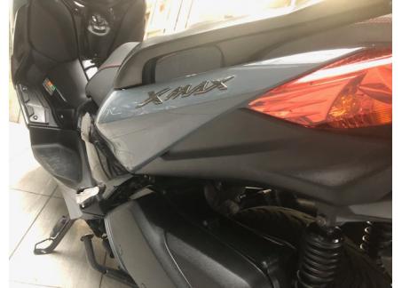 YAMAHA XMAX 300 Tech Max